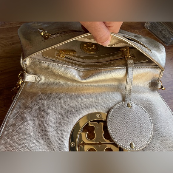 Tory Burch | Metallic Gold Leather Reva Chain Clutch w/ Dust Bag - Picture 10 of 17